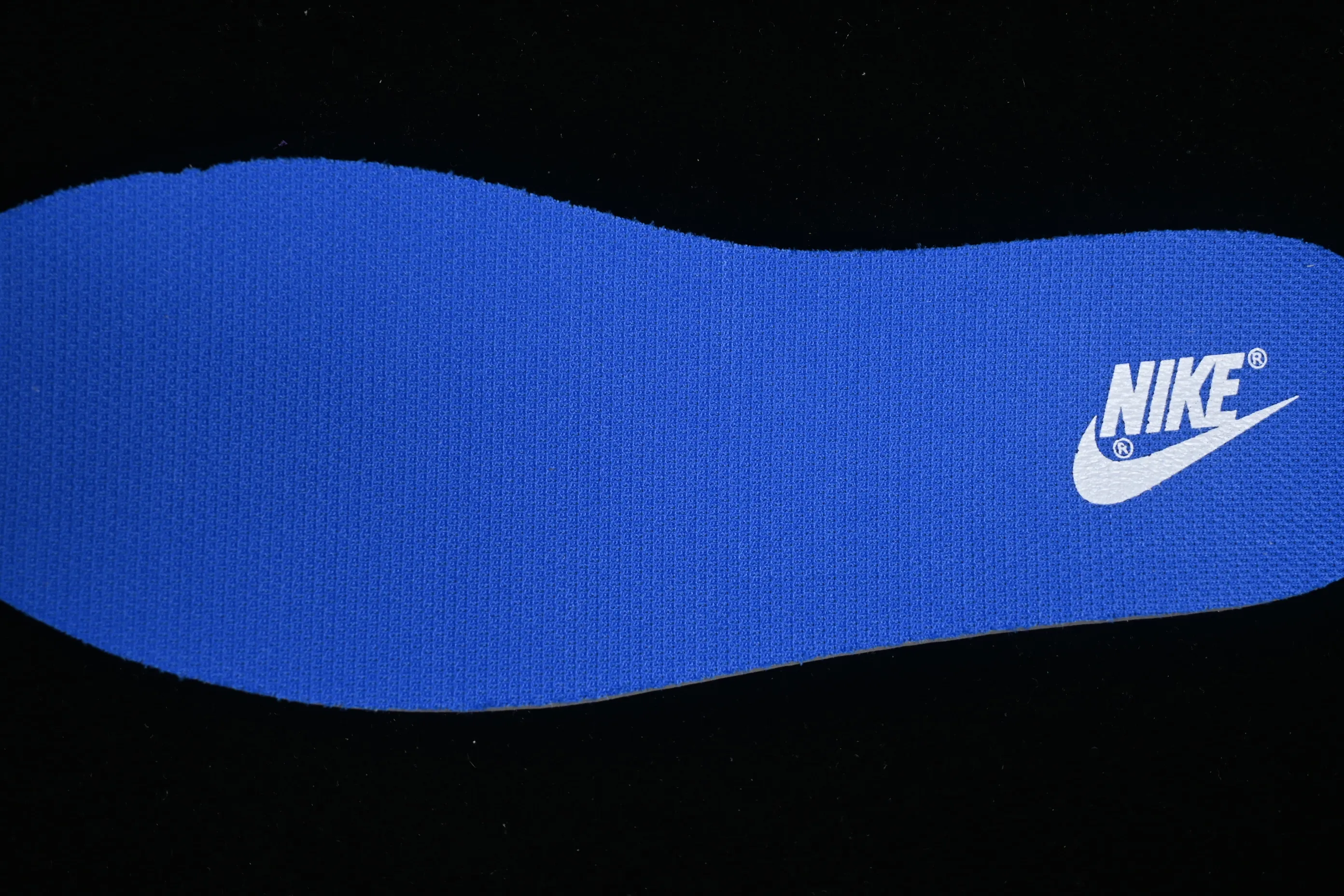 All categories Nk SB Dunk series Nk SB Dunk Low low-top sneakers Nk Dunk Low Winter has arrived Simple white and blue SB strap low-top casual sneakers DV0831-104